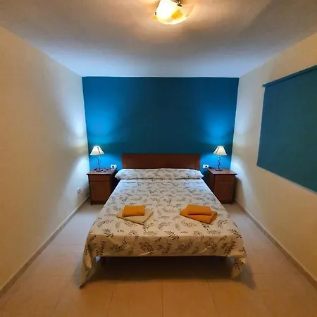 Big By The And Natural Pool Appartement *