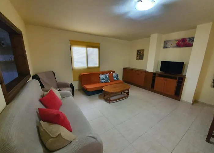 Big By The And Natural Pool * קוסטה דל סילנסיו